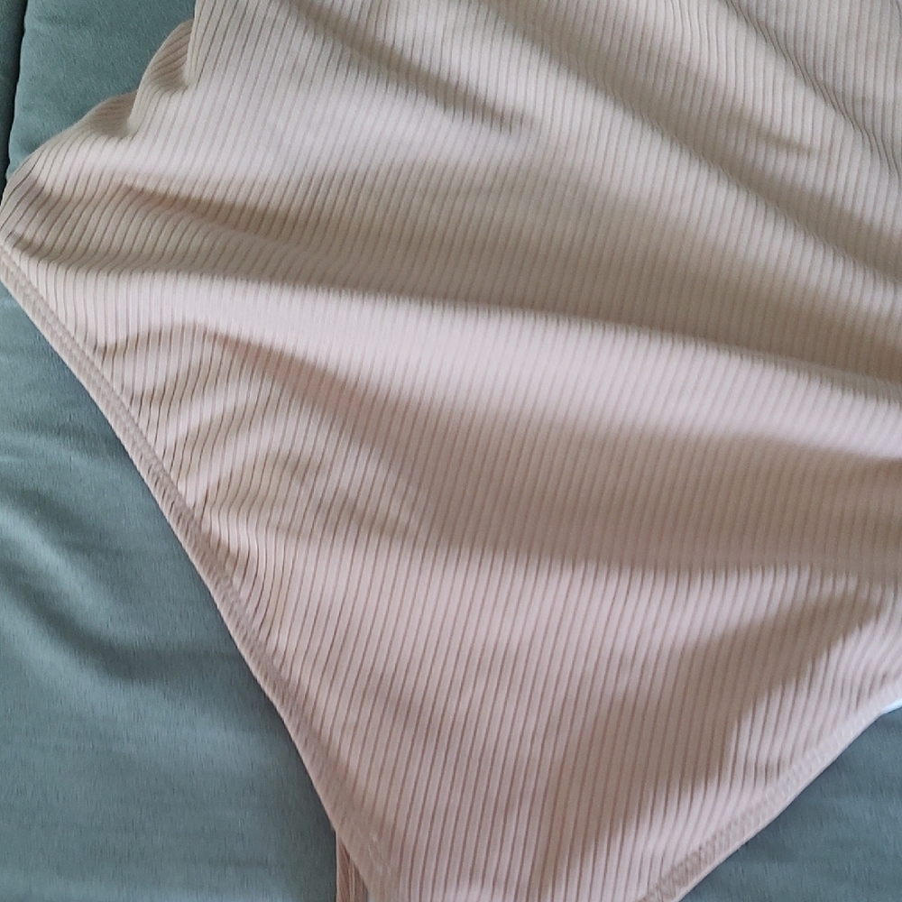 Peach Ribbed Button-Front Tank Top - Picture 5 of 7